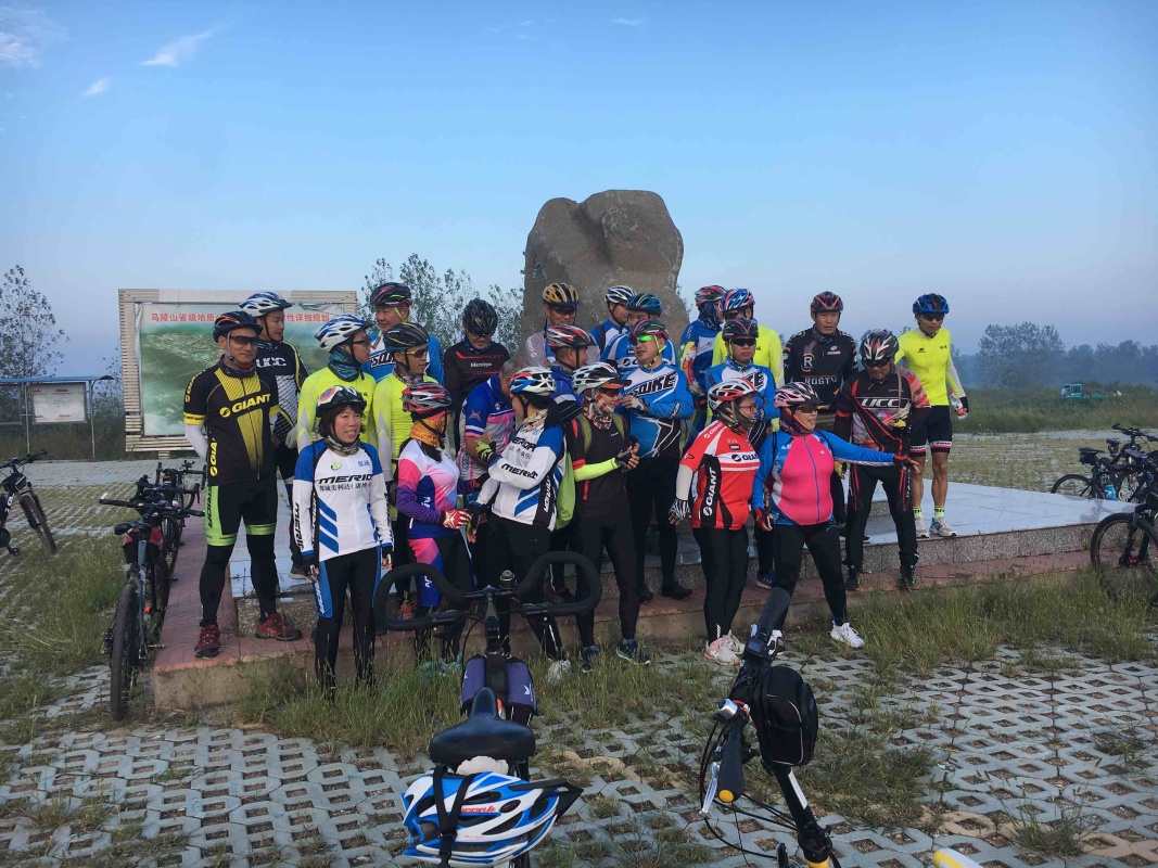 参加杏林骑士健康行之走进沂南疯玩连云港和日照与慢思茶姜哥利用十一