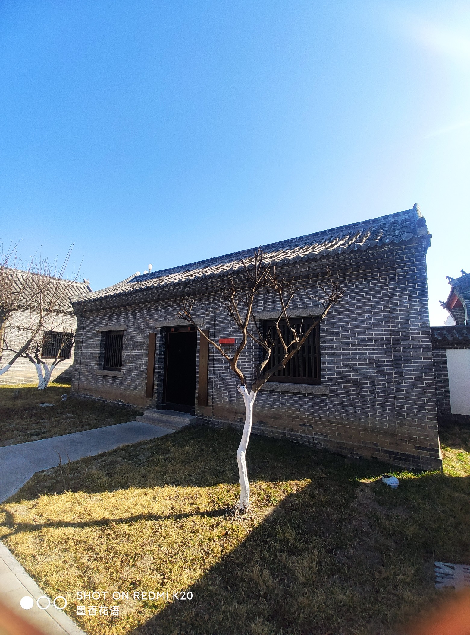 周末骑行常山,卧龙湖,臧克家故居,尽美公园,博物馆(红色骑迹 牛年首个