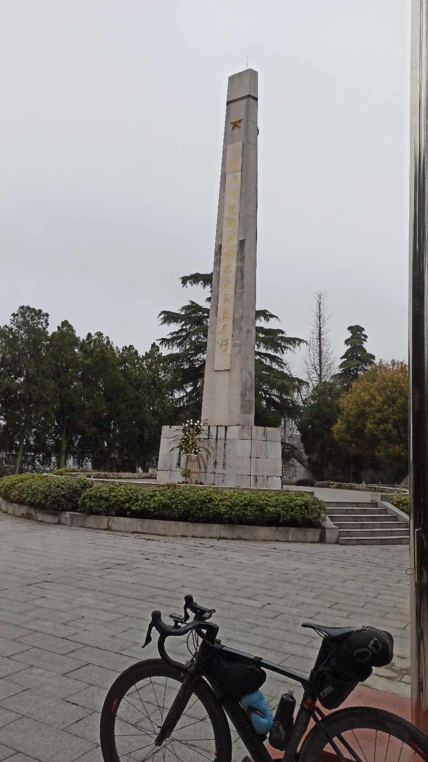 京杭大运河首站,运河世遗纪念碑和全景介绍,大运河上有上百个世遗遗址
