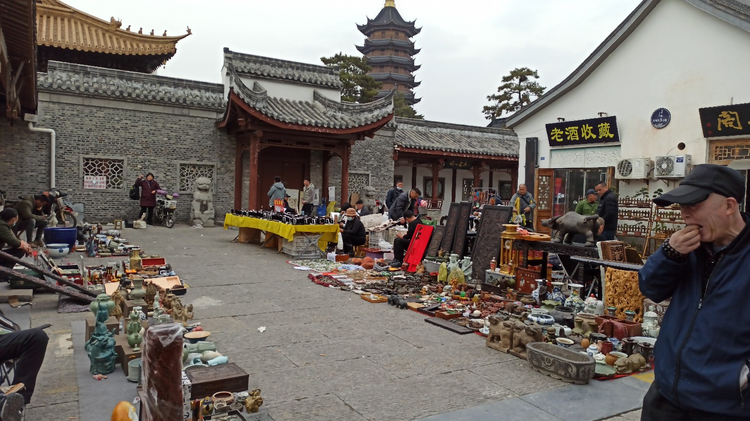 出淮安绕行到韩信故里,这里完全是后人建造,甘罗城,铸剑台只有遗址