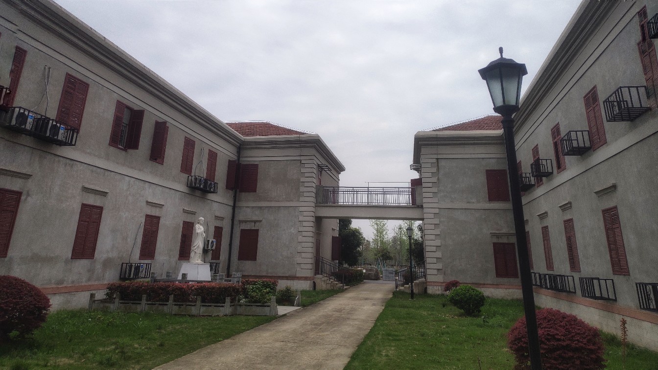 骑行东西湖柏泉,金银湖,参观武汉地区最早的,环境清幽宁静的柏泉天主