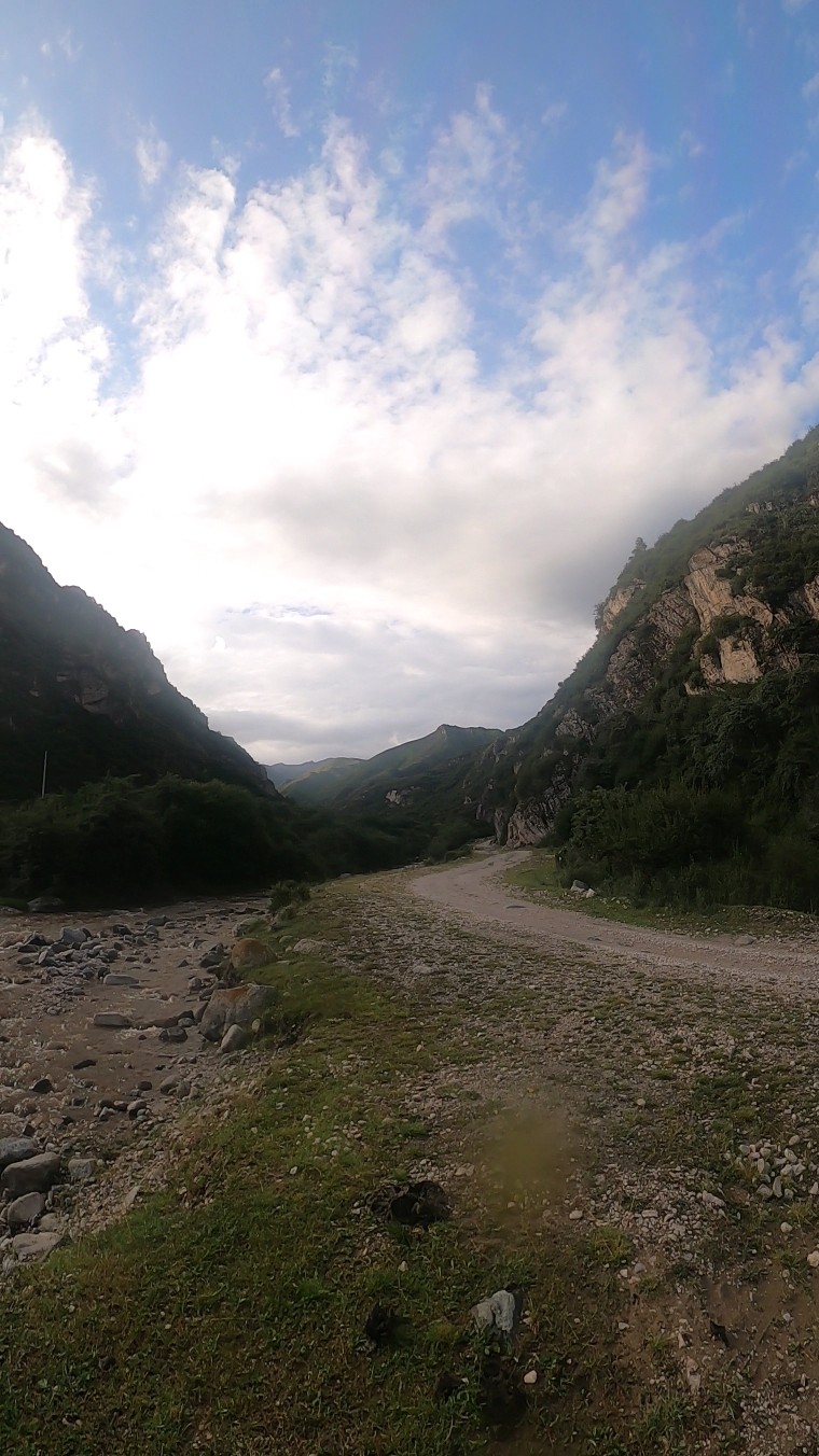 斜沟穿越云谷川