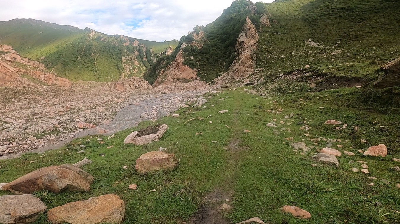 斜沟穿越云谷川
