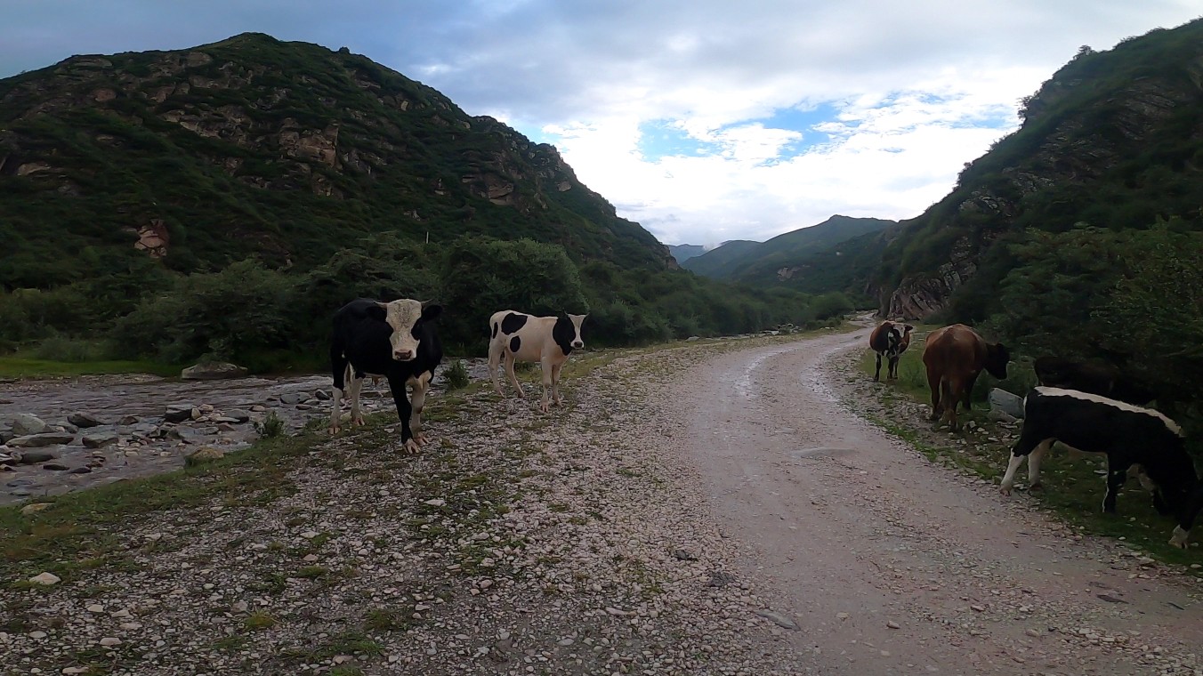 斜沟穿越云谷川